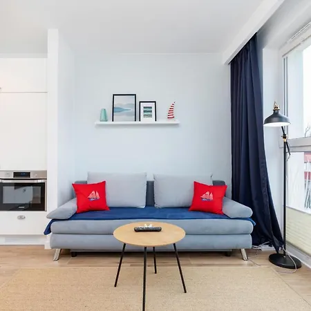 Апартаменты Marine 9b By Renters