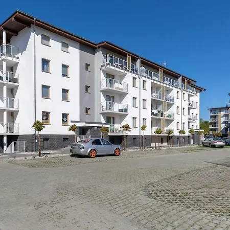 Апартаменты Marine 9b By Renters *