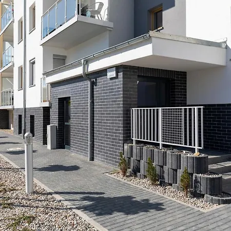 Marine 9b By Renters Dziwnówek