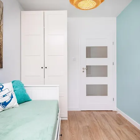 Апартаменты Marine 9b By Renters *